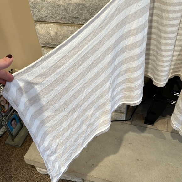 Coldwater Creek sweater vest neutral high low size large - Picture 3 of 5